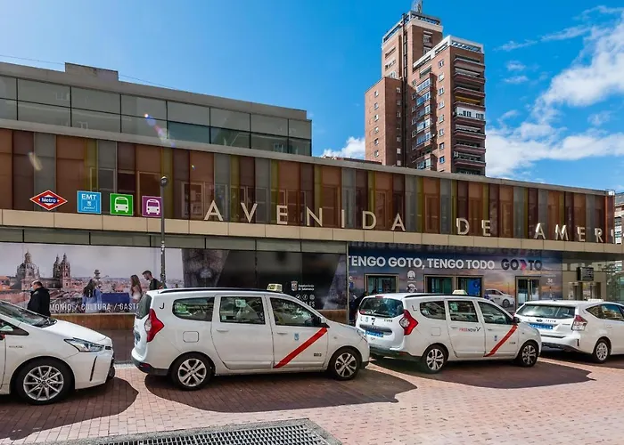 Charming Avenida América